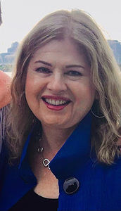 Meet your Posher, Ina